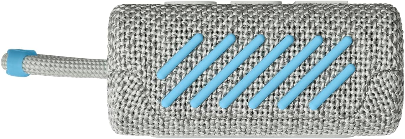 JBL Go 3 - Portable Mini Bluetooth Speaker, big audio and punchy bass, IP67 waterproof and dustproof, 5 hours of playtime, speaker for home, outdoor and travel (White)